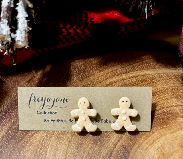 Light Gingerbread Man Studs