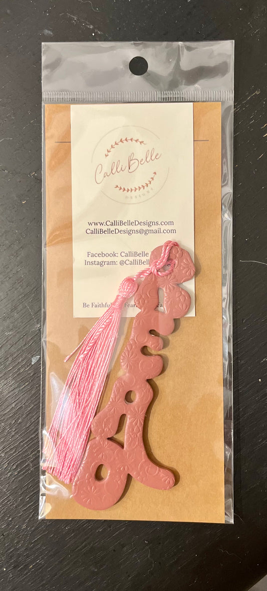 "Read" Bookmark in Pink