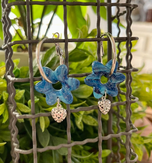 Ocean Vibe Flower Hoops with Heart Charm