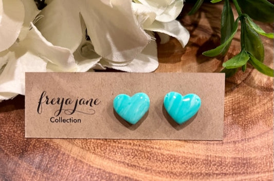 Bahama Heart Studs